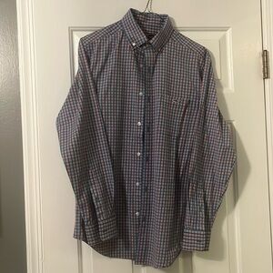 Vineyard Vines
Lightweight
Gingham Plaid- pink/blue/gray/white
Long sleeves